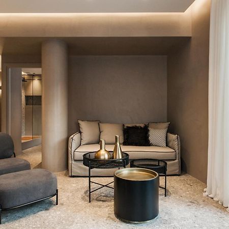 *** Boutique Syntagma Apartment W/ Plunge Pool *** Атина Екстериор снимка