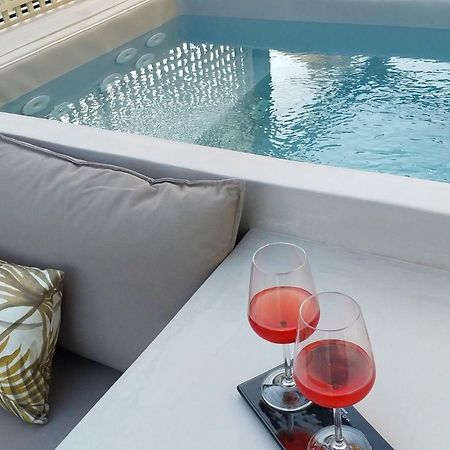 *** Boutique Syntagma Apartment W/ Plunge Pool *** Атина Екстериор снимка